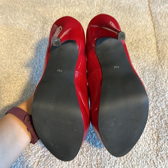 Bright Red High Heels - Picture 5 of 8